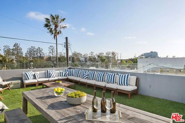 216 GRAND, Venice, CA 90291