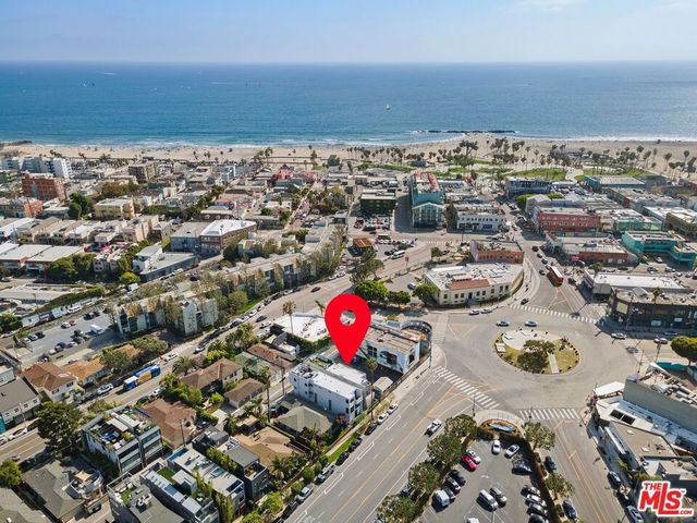 216 GRAND, Venice, CA 90291