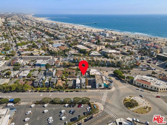 216 GRAND, Venice, CA 90291