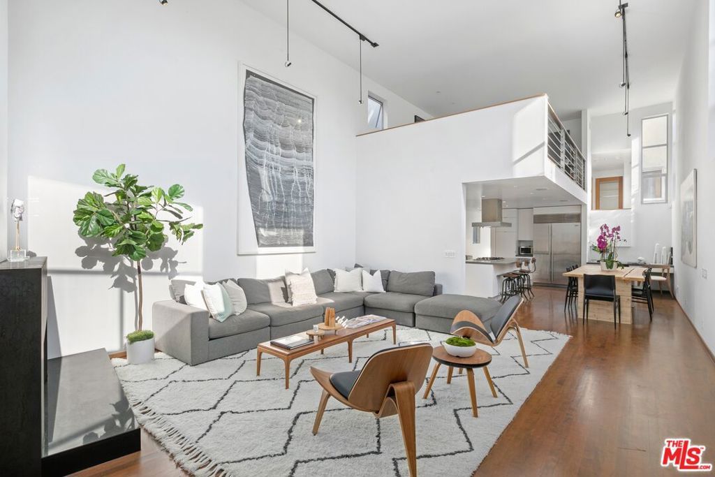 216 GRAND, Venice, CA 90291