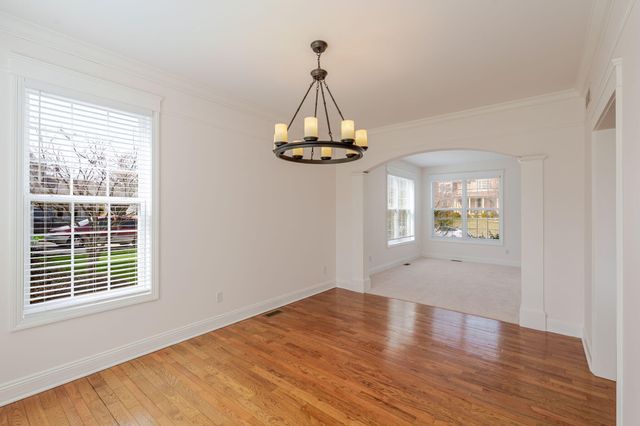 2606 Sweetgum Court, Valparaiso, IN 46383