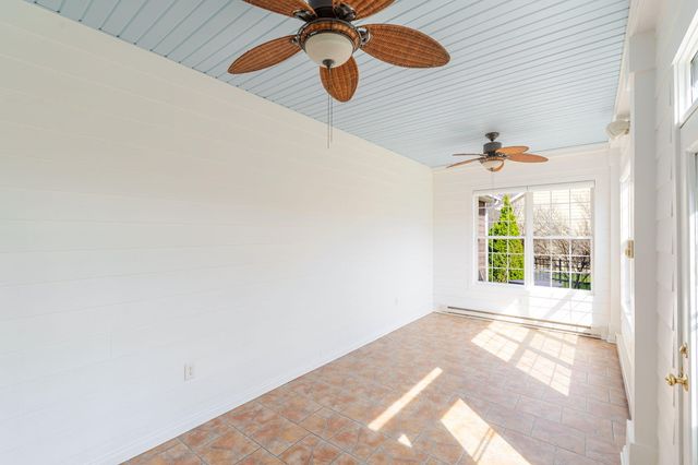 2606 Sweetgum Court, Valparaiso, IN 46383