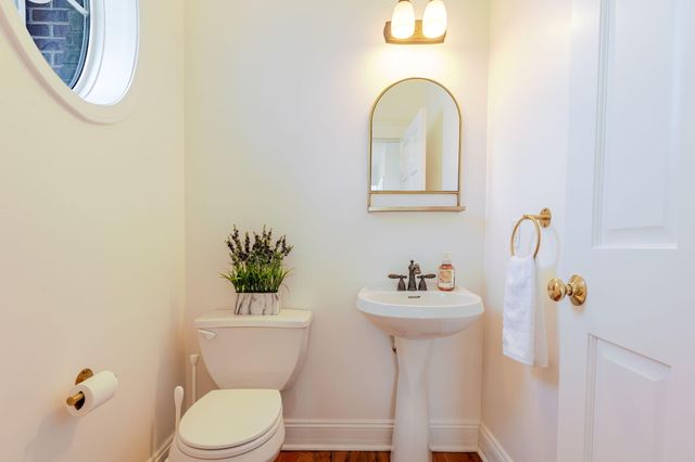 2606 Sweetgum Court, Valparaiso, IN 46383