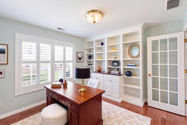 2606 Sweetgum Court, Valparaiso, IN 46383