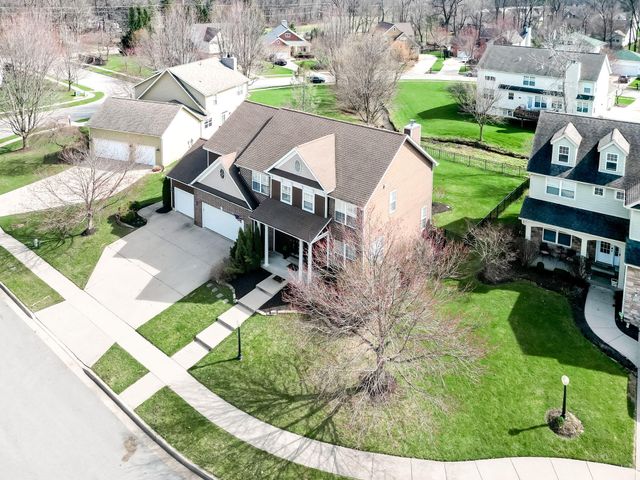 2606 Sweetgum Court, Valparaiso, IN 46383