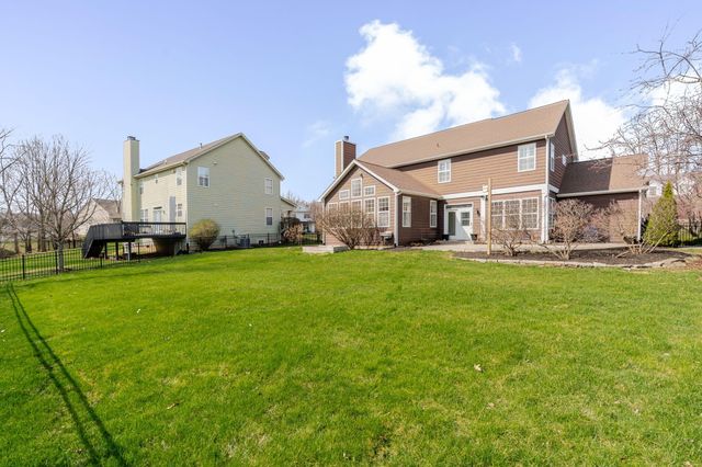 2606 Sweetgum Court, Valparaiso, IN 46383