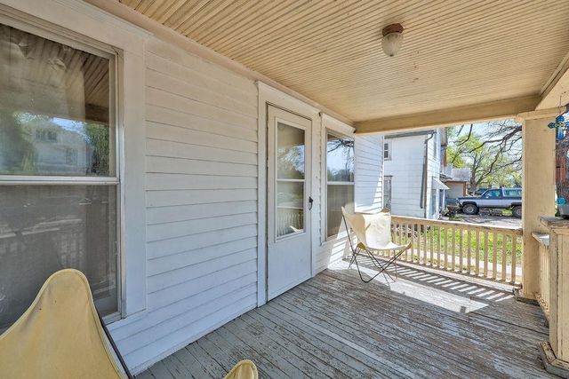 1012 Stewart St, Winfield, KS 67156