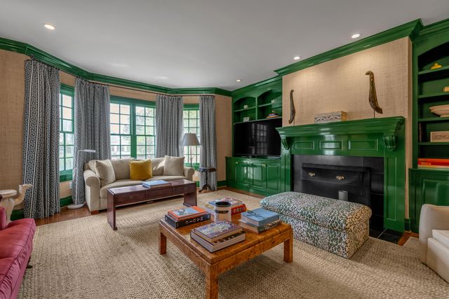 304 Holiday Road, Lexington, KY 40502