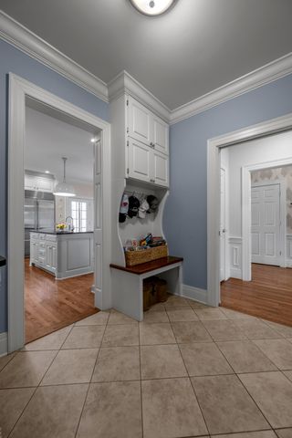 304 Holiday Road, Lexington, KY 40502