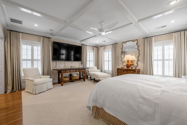 304 Holiday Road, Lexington, KY 40502