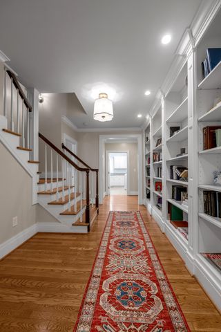 304 Holiday Road, Lexington, KY 40502