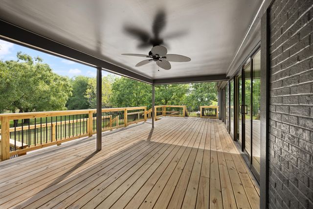 104 Barkley Estates, Nicholasville, KY 40356