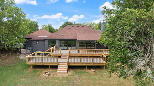 104 Barkley Estates, Nicholasville, KY 40356