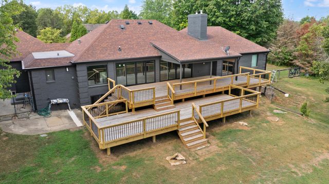 104 Barkley Estates, Nicholasville, KY 40356