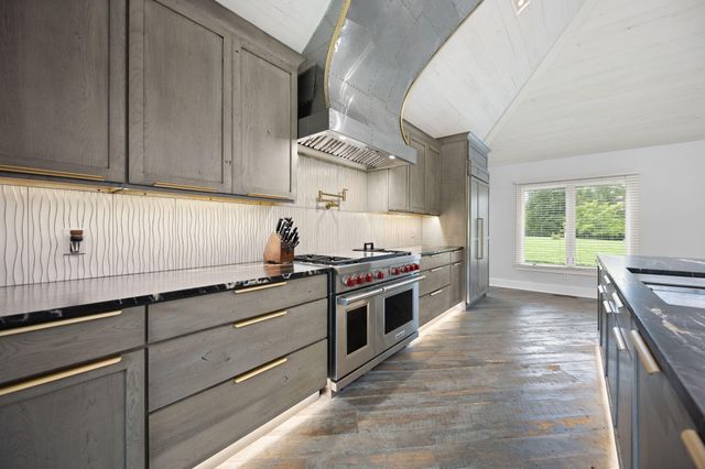 104 Barkley Estates, Nicholasville, KY 40356