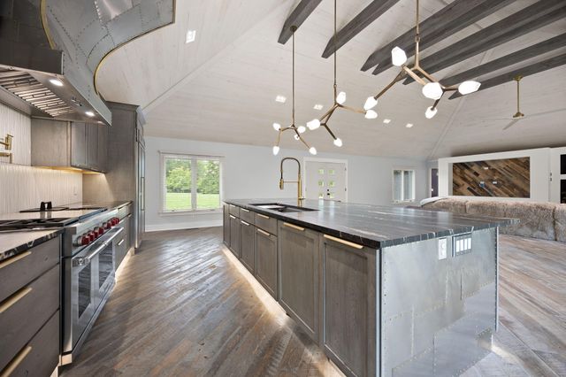 104 Barkley Estates, Nicholasville, KY 40356