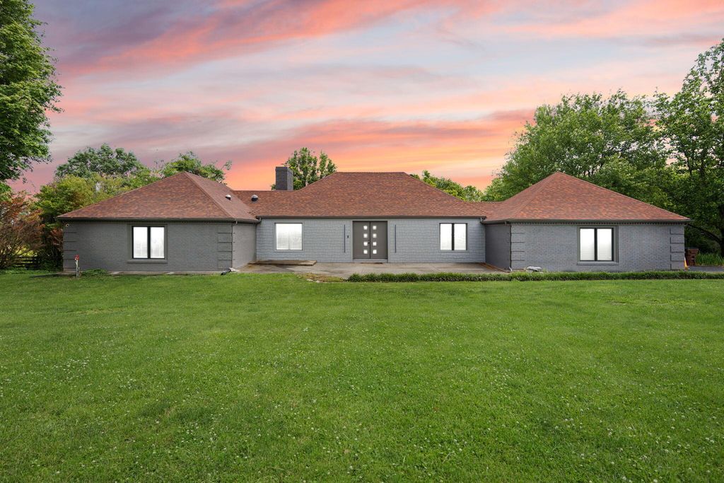 104 Barkley Estates, Nicholasville, KY 40356