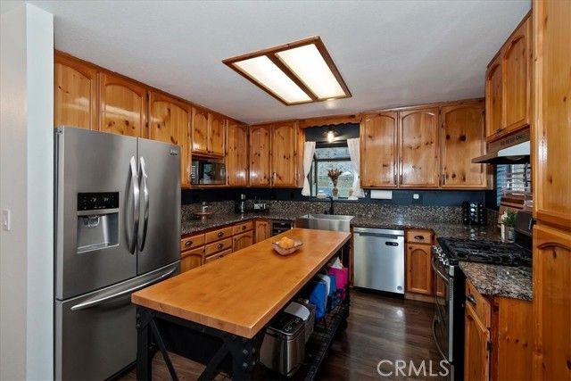 804 Sierra Vista, Twin Peaks, CA 92391