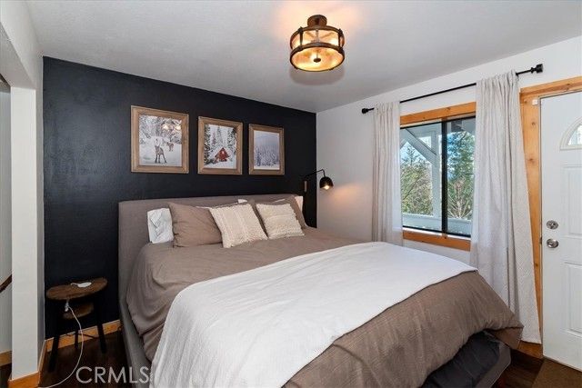 804 Sierra Vista, Twin Peaks, CA 92391