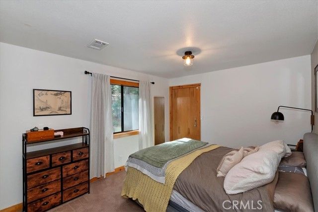 804 Sierra Vista, Twin Peaks, CA 92391