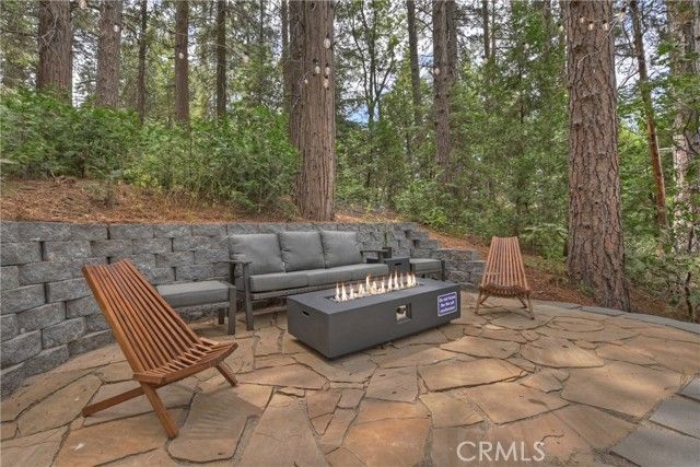 804 Sierra Vista, Twin Peaks, CA 92391