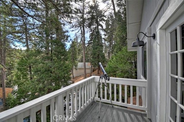 804 Sierra Vista, Twin Peaks, CA 92391