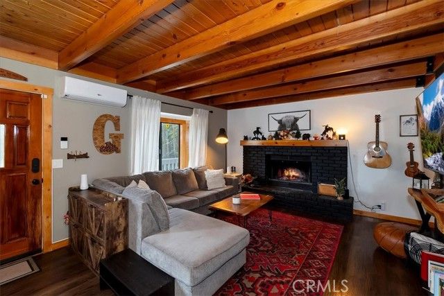 804 Sierra Vista, Twin Peaks, CA 92391