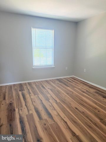 21 BOXELDER LN, Bear, DE 19701