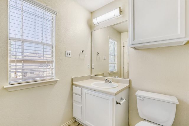 1808 Lost Maples LOOP, Cedar Park, TX 78613
