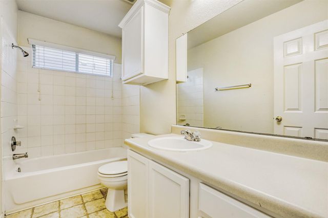 1808 Lost Maples LOOP, Cedar Park, TX 78613