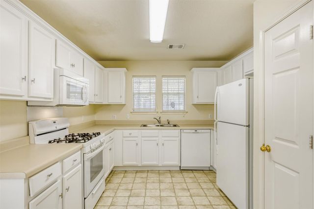 1808 Lost Maples LOOP, Cedar Park, TX 78613