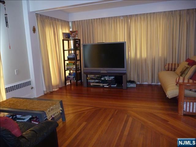 232 Riveredge Road, Tenafly, NJ 07670