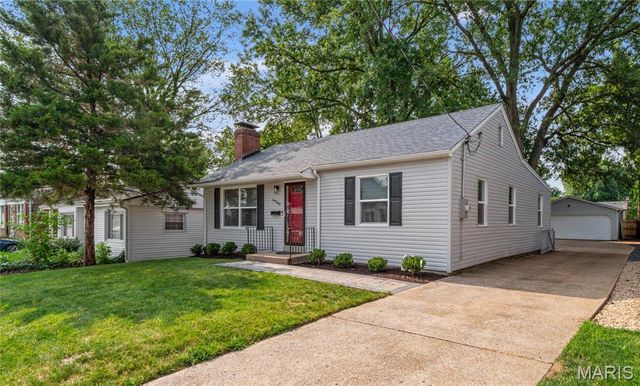 8900 Moritz Avenue, St Louis, MO 63144