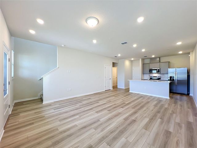 10654 EVENING STAR STREET, Orlando, FL 32829