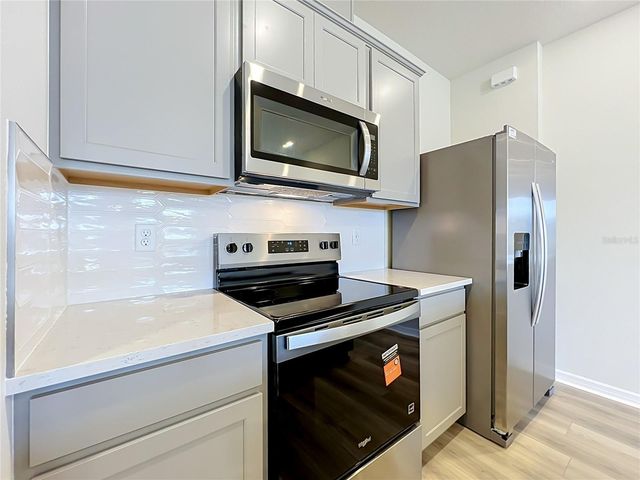 10654 EVENING STAR STREET, Orlando, FL 32829