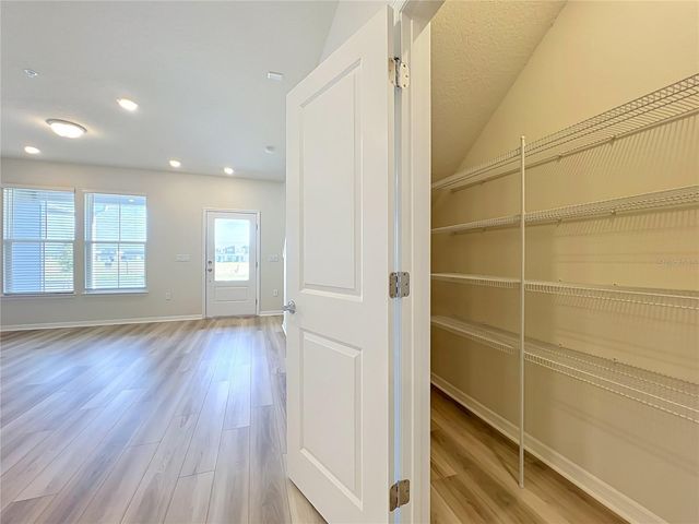 10654 EVENING STAR STREET, Orlando, FL 32829