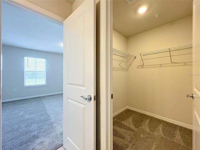 10654 EVENING STAR STREET, Orlando, FL 32829