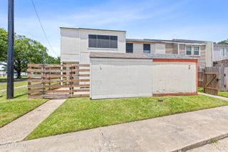 1 Larkspur Lane, Lafayette, LA 70507