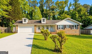 2866 Manor Court, Snellville, GA 30078