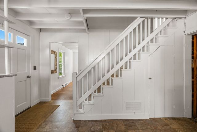 21 Lyndale Rd, Yarmouth, MA 02664