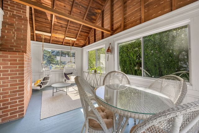 21 Lyndale Rd, Yarmouth, MA 02664