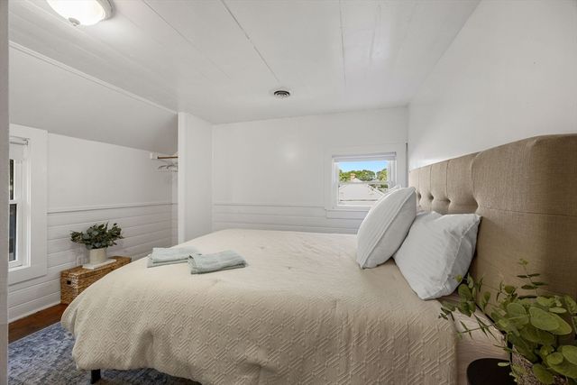 21 Lyndale Rd, Yarmouth, MA 02664