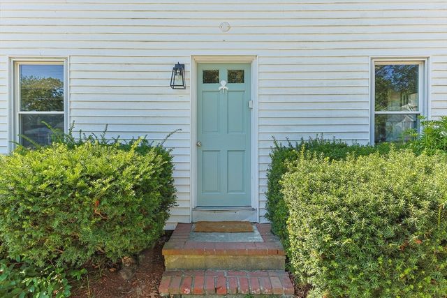 21 Lyndale Rd, Yarmouth, MA 02664