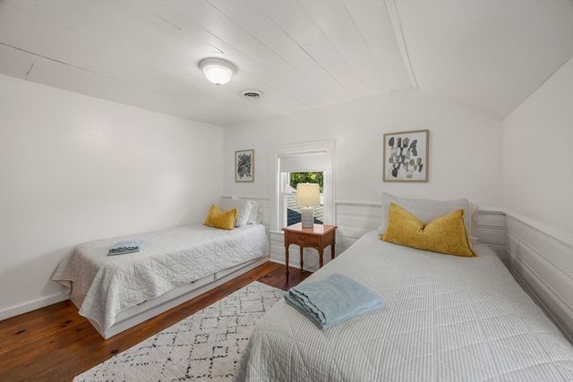 21 Lyndale Rd, Yarmouth, MA 02664