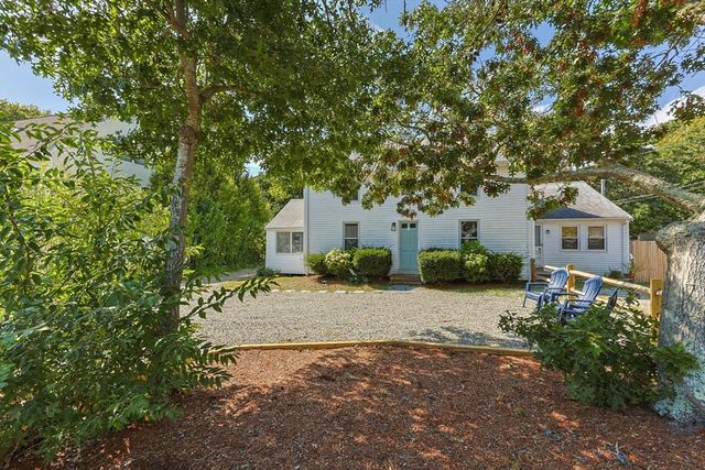 21 Lyndale Rd, Yarmouth, MA 02664