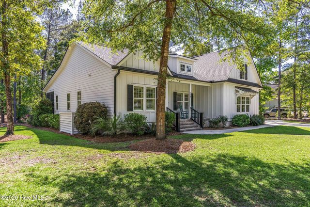 539 Long Meadow Drive SE, Bolivia, NC 28422