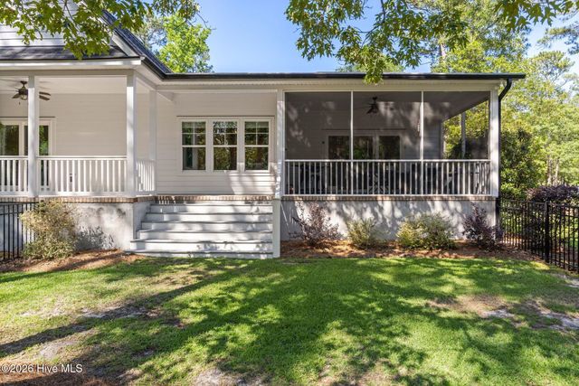 539 Long Meadow Drive SE, Bolivia, NC 28422