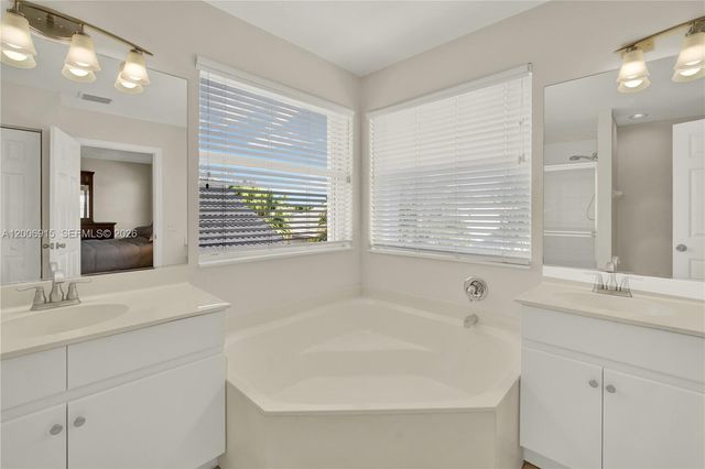 17637 SW 28th Ct, Miramar, FL 33029