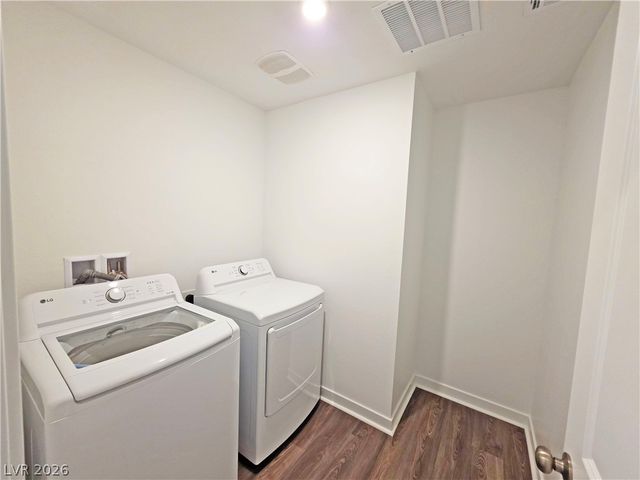 663 East Huyana Wind Drive, Pahrump, NV 89048