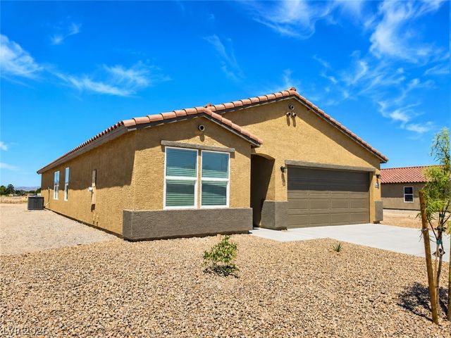 663 East Huyana Wind Drive, Pahrump, NV 89048